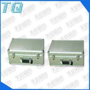 Silver quality portable medical aluminum case